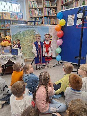 „Odkrywamy Polskę z Polinką” – czas na legendy